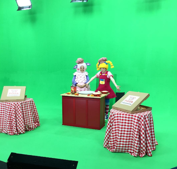 Image of Mother Goose Club filmed on Green Screen in Numynd Studios in Nashville TN